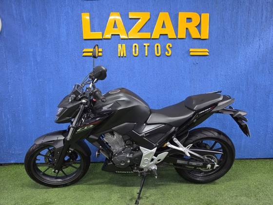 HONDA CB 300F TWISTER CBS HONDA CB 300F TWISTER CBS